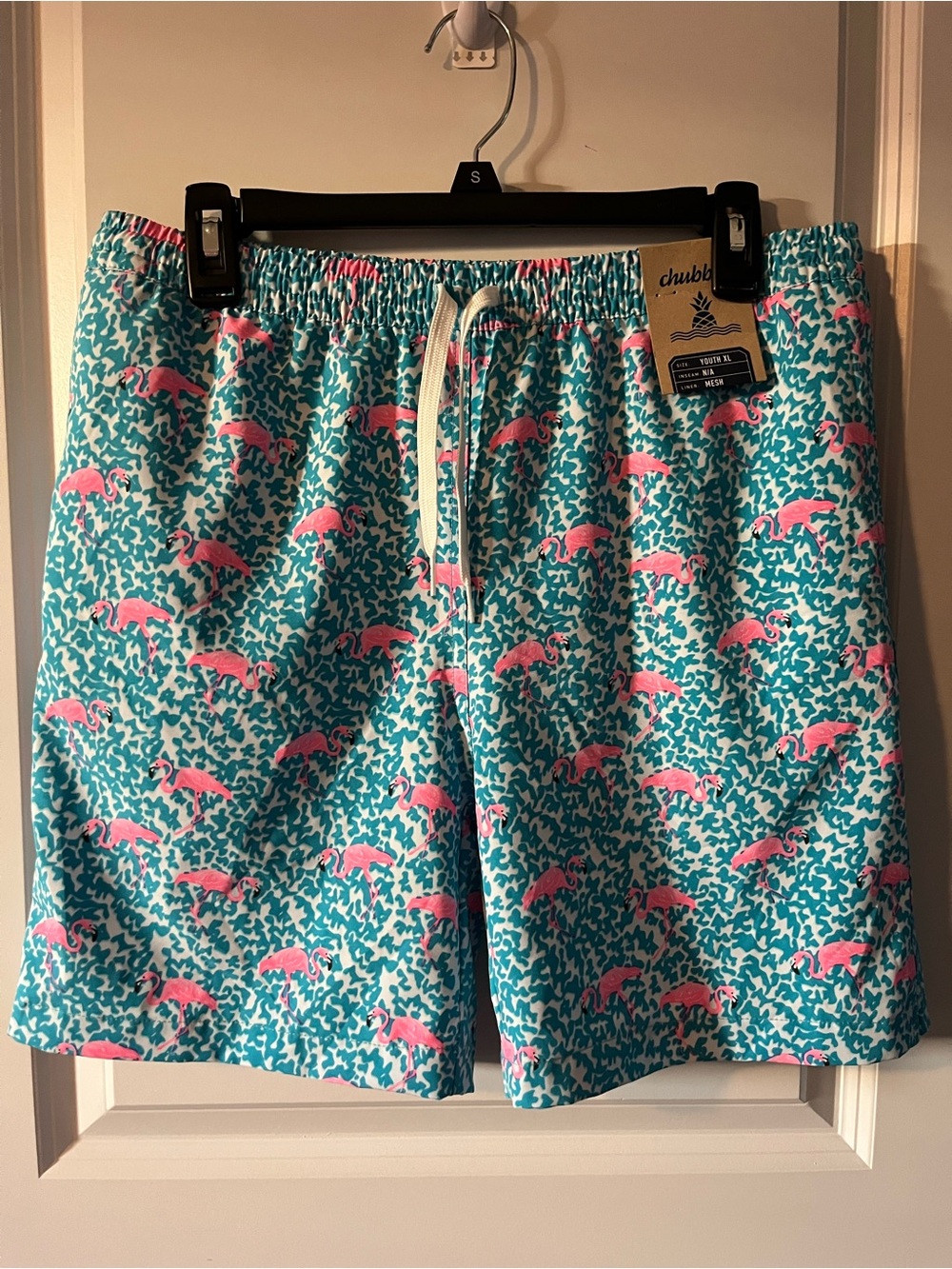 Chubbies NWT Youth XL blue with pink flamingos swim shirts